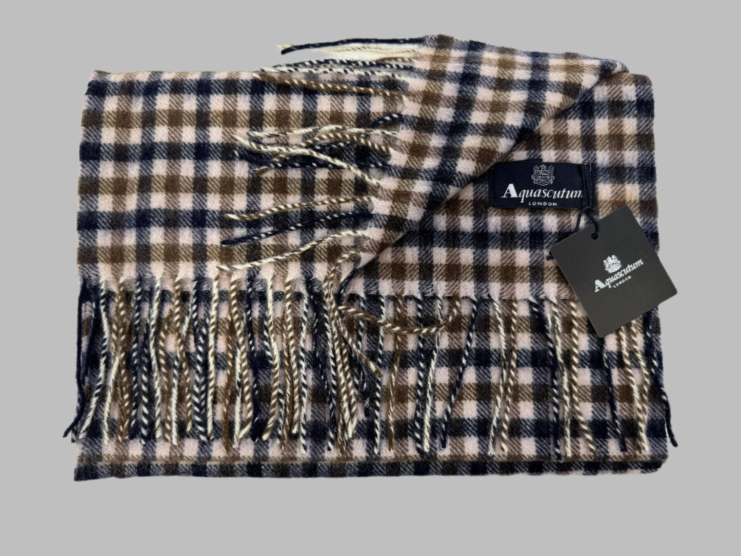 Classic Aquascutum Lambswool Scarf